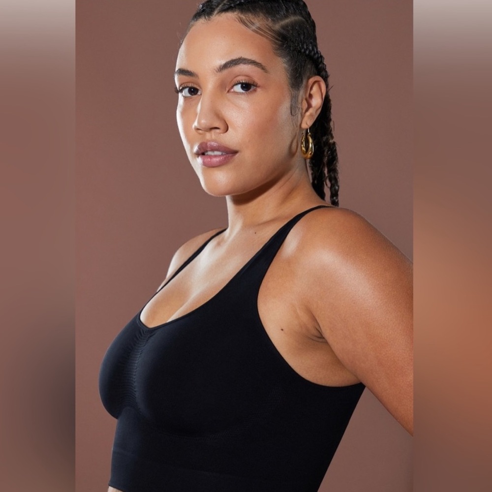 Yitty nearly naked shaping bra